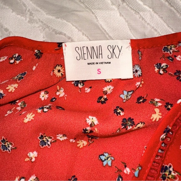 Sienna Sky Wrap Top - Picture 3 of 5